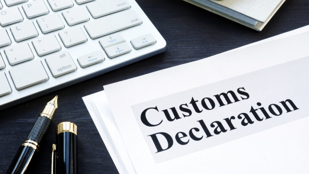 Customs when relocating abroad | Sherpr
