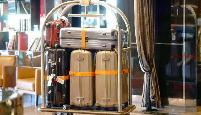 Shipping excess baggage | Sherpr