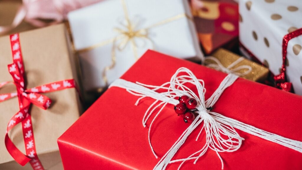 Shipping German Christmas gifts - Sherpr